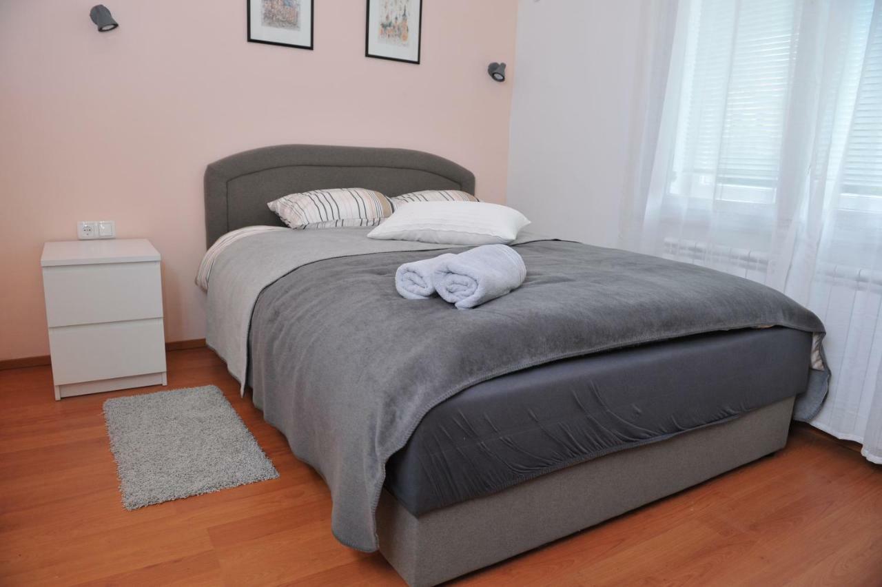 Studio Apartman D&D วาราชดีน ภายนอก รูปภาพ